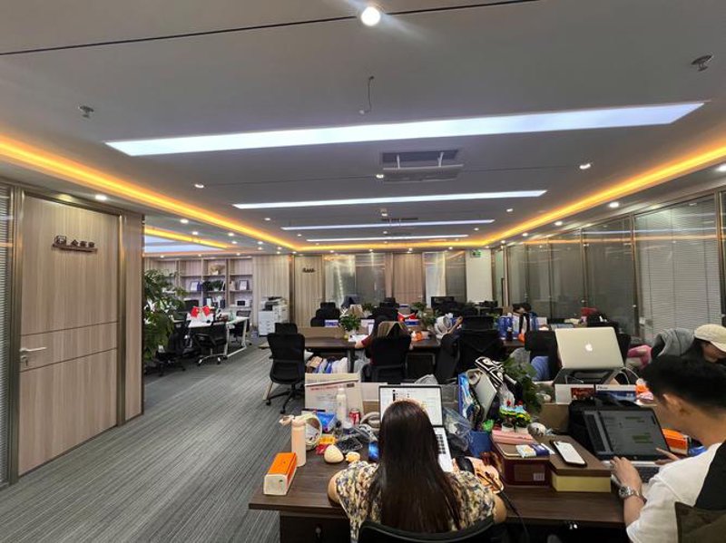 私募基金市场：新机遇与挑战并存